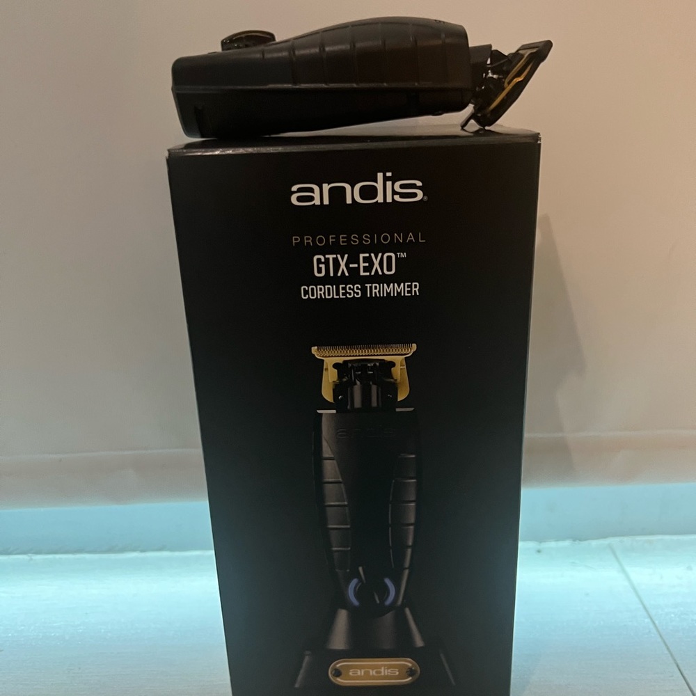 Andis GTX-EXO Cordless Trimmer